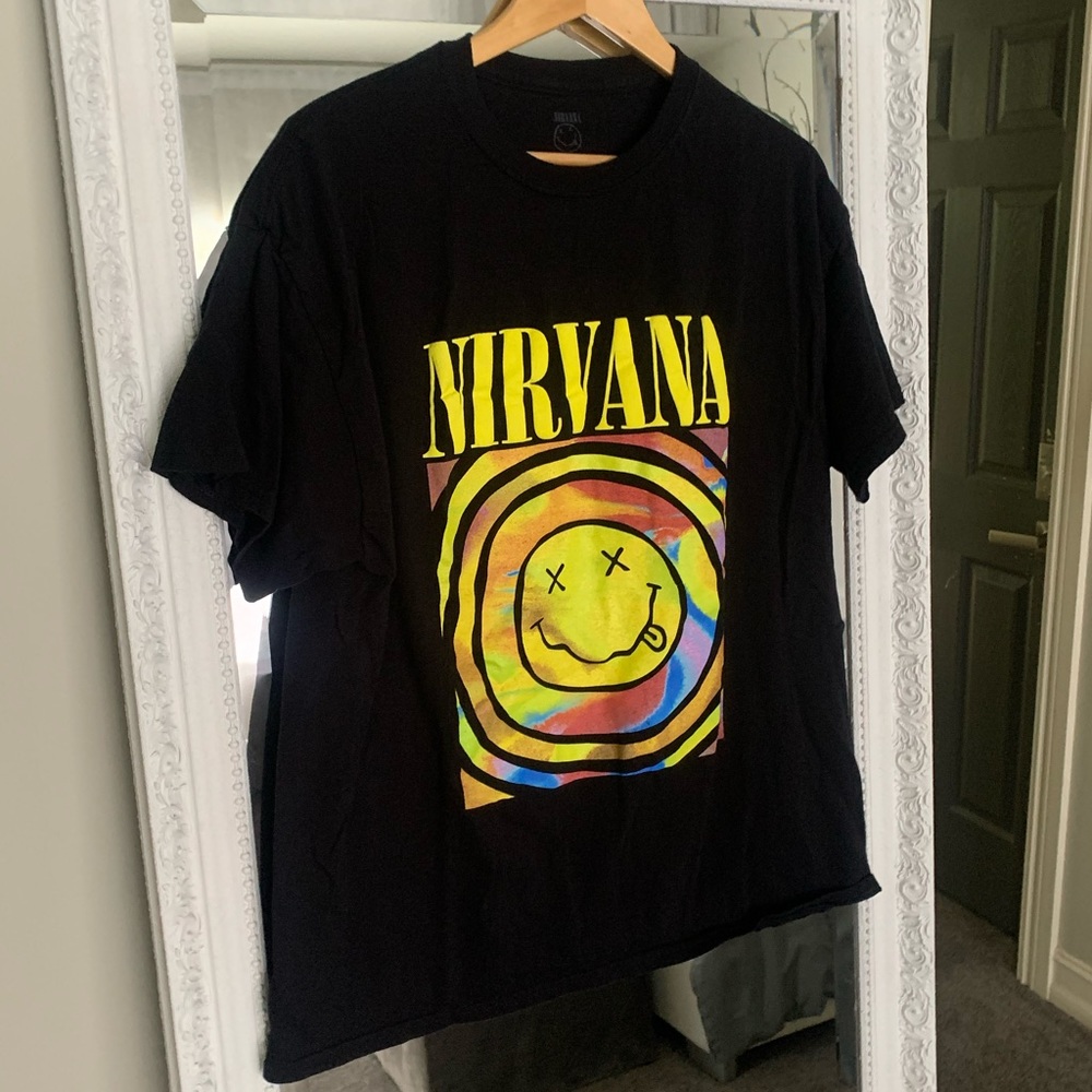 Nirvana Band Retro Graphic T-shirt • Nirvana Brand • Black • XL